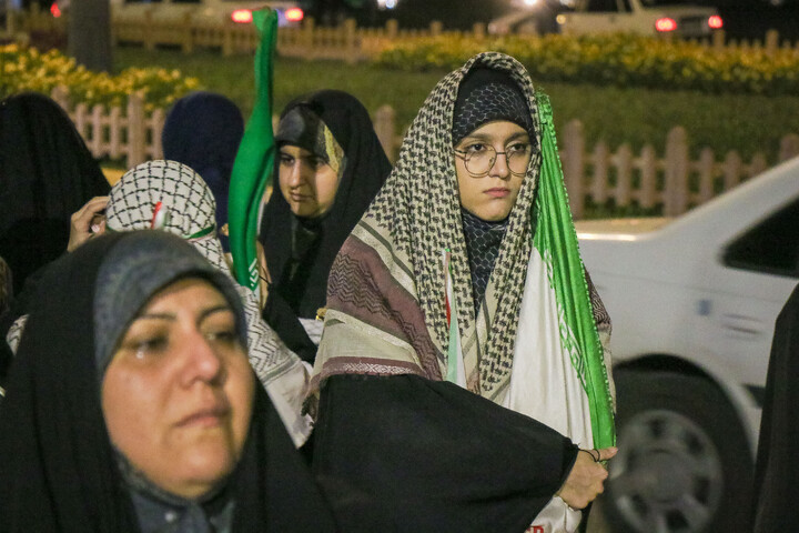 تصاویر/ مراسم وداع با پیکر مطهر طلبه شهید محمد توکلی در مدرسه علمیه فاطمی