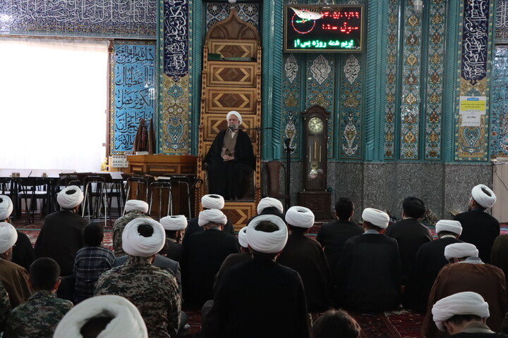 تصاویر/ تجمع روحانیون اردبیل به مناسبت چهلم امام شهید و شهدای جنگ رمضان