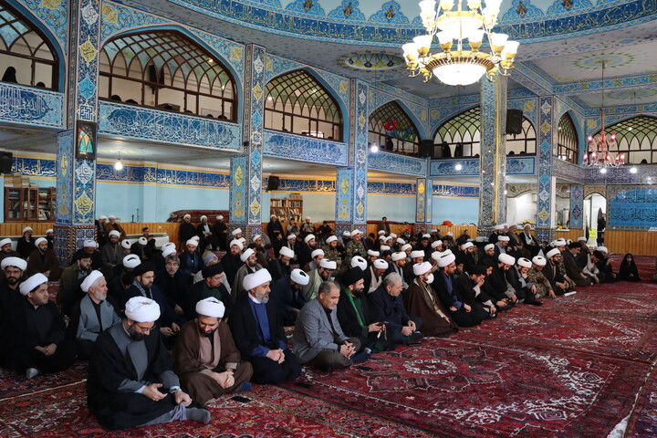 تصاویر/ تجمع روحانیون اردبیل به مناسبت چهلم امام شهید و شهدای جنگ رمضان