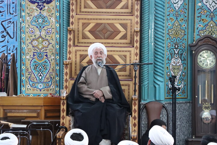تصاویر/ تجمع روحانیون اردبیل به مناسبت چهلم امام شهید و شهدای جنگ رمضان