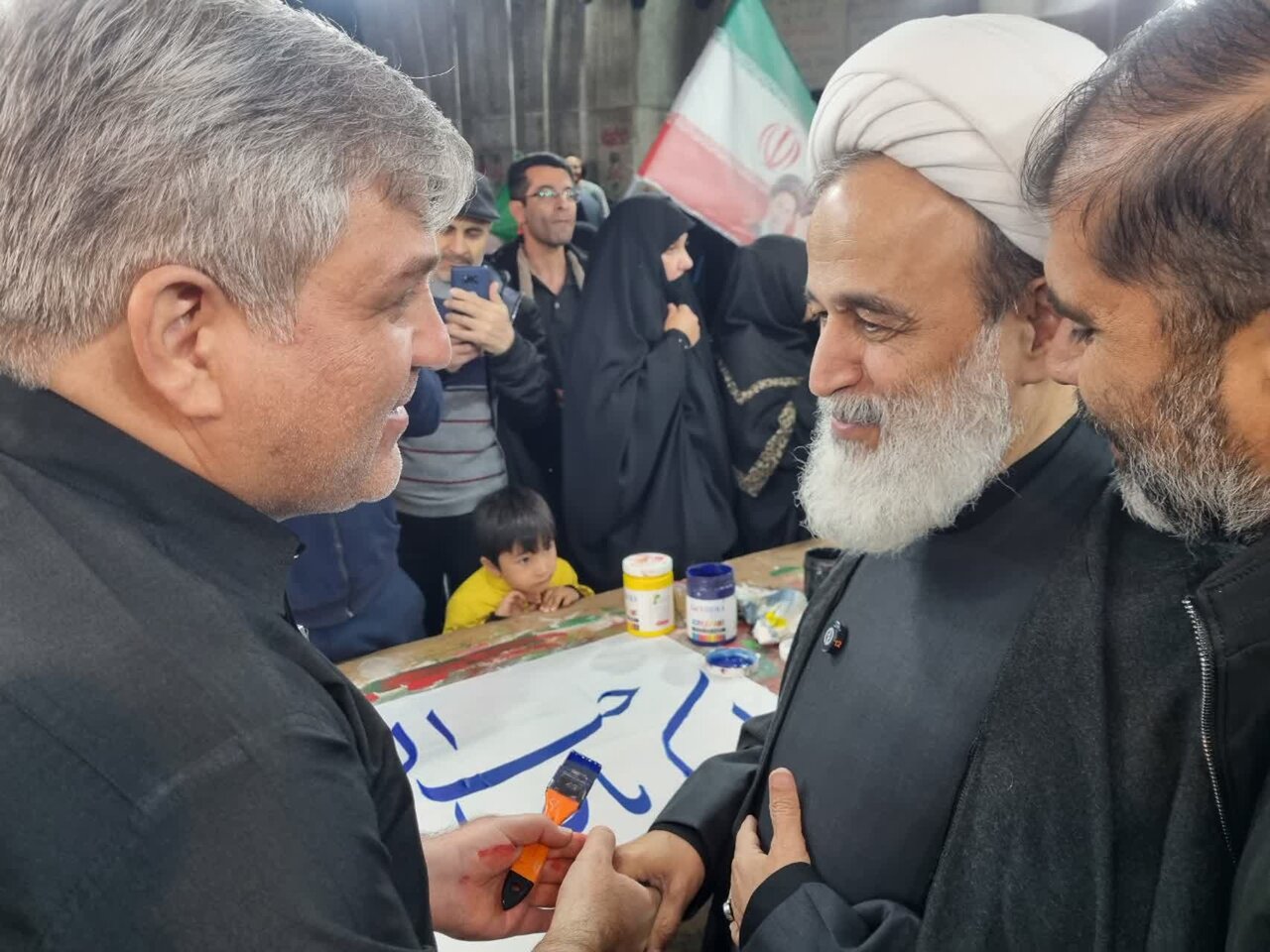 حضور حجت‌الاسلام والمسلمین پناهیان در موکب هنر و رسانه