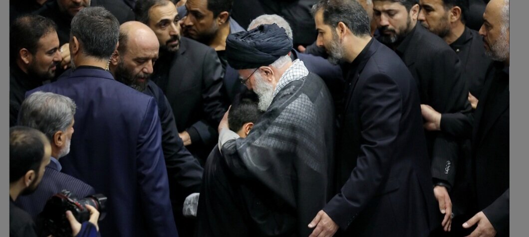 جایگاه معنویت در اندیشه و عمل رهبر انقلاب؛ از علم تا سیاست