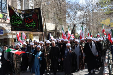 فیلم | دسته عزاداری روحانیون اردبیل به مناسبت چهلمین روز شهادت قائد امت