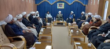 ایفای نقش روحانیت در دوران جنگ، اثرگذار و نمایان است