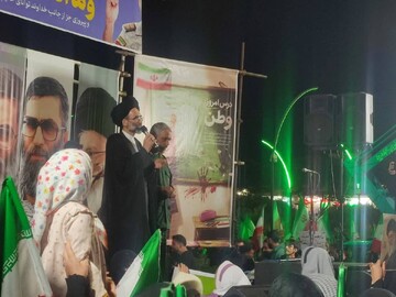 اجتماعات خیابانی را همچنان پرشور برگزار خواهیم کرد