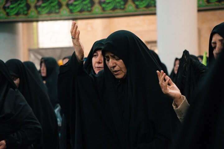 تصاویر | اجتماع باشکوه بانوان زنجانی در مصلای خاتم الانبیــاء ﷺ