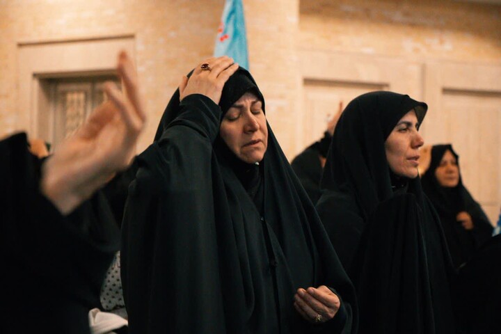 تصاویر | اجتماع باشکوه بانوان زنجانی در مصلای خاتم الانبیــاء ﷺ