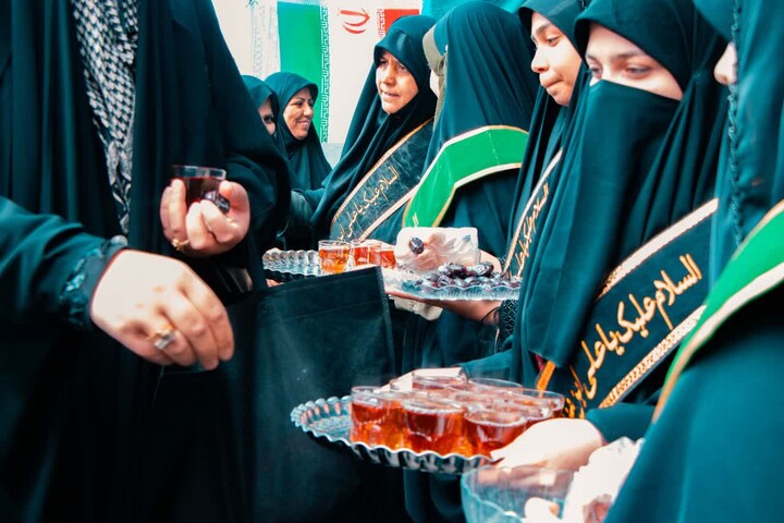 تصاویر | اجتماع باشکوه بانوان زنجانی در مصلای خاتم الانبیــاء ﷺ