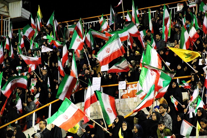 تصاویر/چهلم امام شهید در ورزشگاه شهید باهنر کرمان
