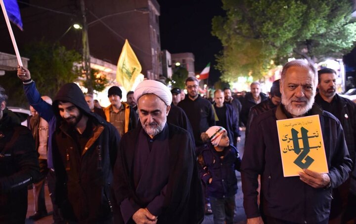 تصاویر/ گرامیداشت شهدای دانش‌آموز میناب در شادآباد تهران