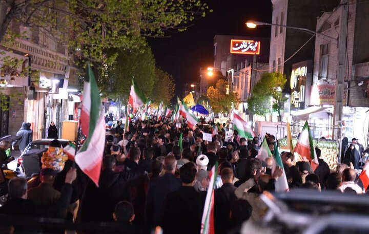 تصاویر/ گرامیداشت شهدای دانش‌آموز میناب در شادآباد تهران
