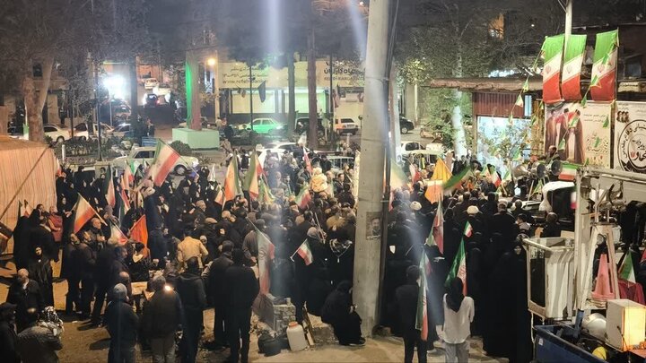 تصاویر/تجمع بزرگ و خودجوش سی و نهمین شب مردم ولایی نطنز
