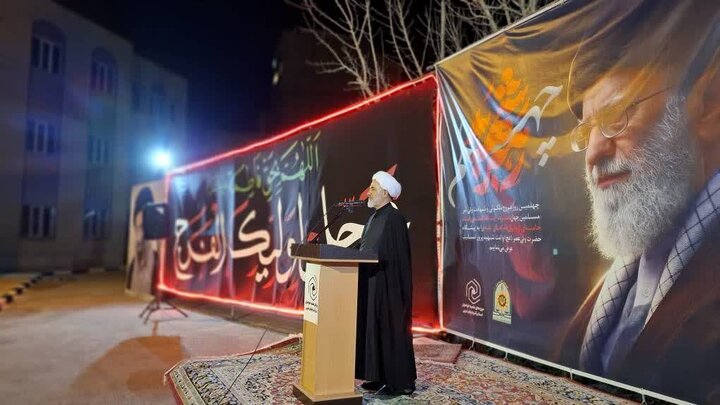 تصاویر/ مراسم بزرگداشت چهلمین روز شهادت امام خامنه‌ای به همت حوزه علمیه آذربایجان غربی