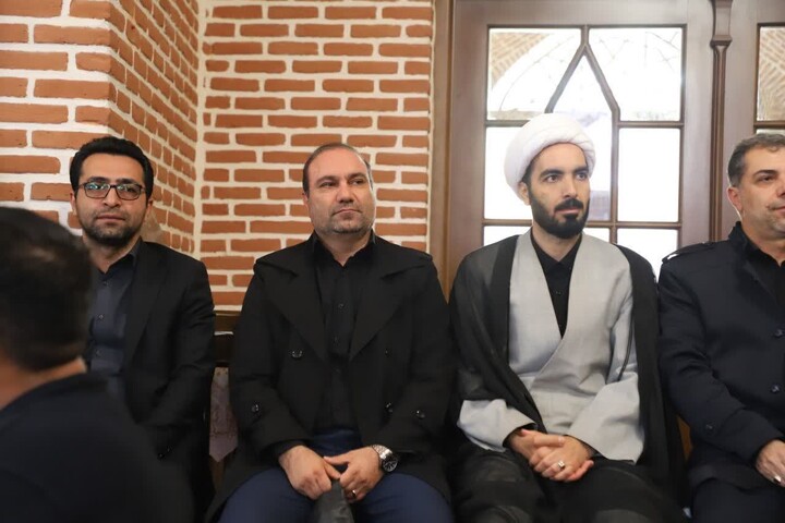 تصاویر / مراسم چهلم رهبر شهید در اسکو