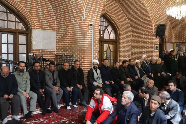 تصاویر / مراسم چهلم رهبر شهید در اسکو