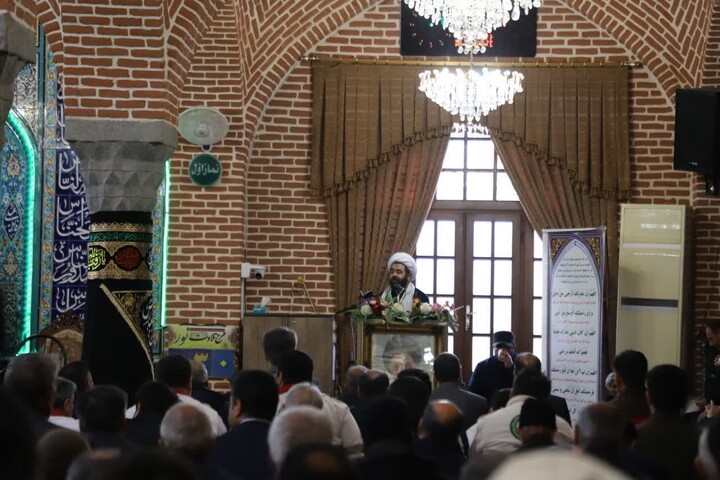 تصاویر / مراسم چهلم رهبر شهید در اسکو