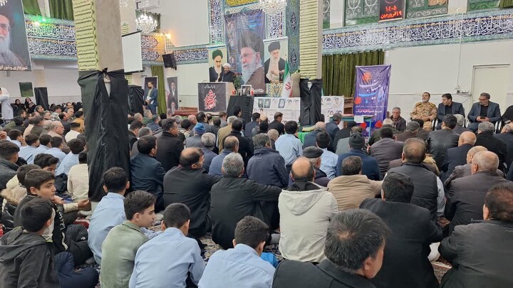 تصاویر / مراسم چهلم رهبر شهید در ترکمنچای