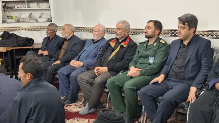 تصاویر / مراسم چهلم رهبر شهید در کلوانق