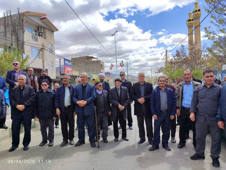 تصاویر / مراسم چهلم رهبر شهید در ماهنشان