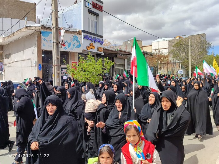 تصاویر / مراسم چهلم رهبر شهید در ماهنشان