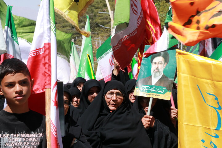 تصاویر/ عزاداری هیئات مذهبی شهرستان کرمان در مسیر منتهی به گلزار شهدای کرمان در اربعین قائد امت