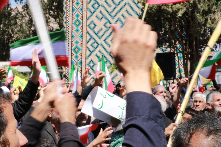تصاویر/ عزاداری هیئات مذهبی شهرستان کرمان در مسیر منتهی به گلزار شهدای کرمان در اربعین قائد امت