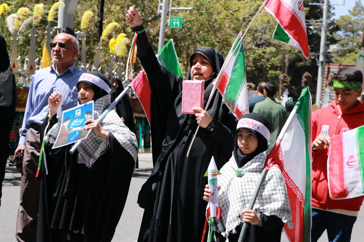 تصاویر/ عزاداری هیئات مذهبی شهرستان کرمان در مسیر منتهی به گلزار شهدای کرمان در اربعین قائد امت