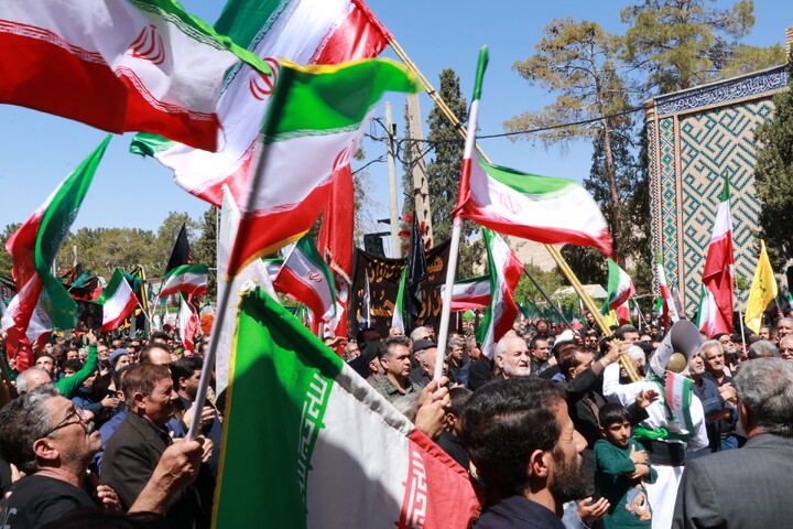 تصاویر/ عزاداری هیئات مذهبی شهرستان کرمان در مسیر منتهی به گلزار شهدای کرمان در اربعین قائد امت