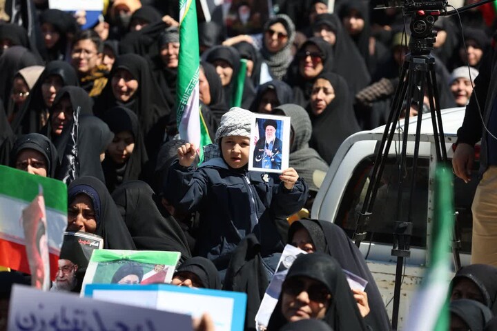 تصاویر / دارالمومنین همدان در اربعین قائد امت