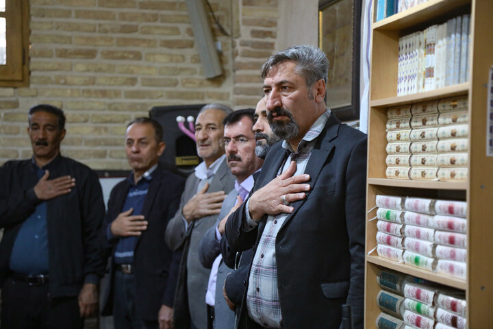 مراسم چهلم رهبر شهید امت توسط بازاریان شهرکرد