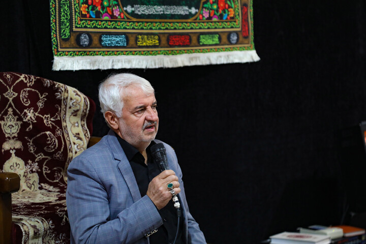 مراسم چهلم رهبر شهید امت توسط بازاریان شهرکرد