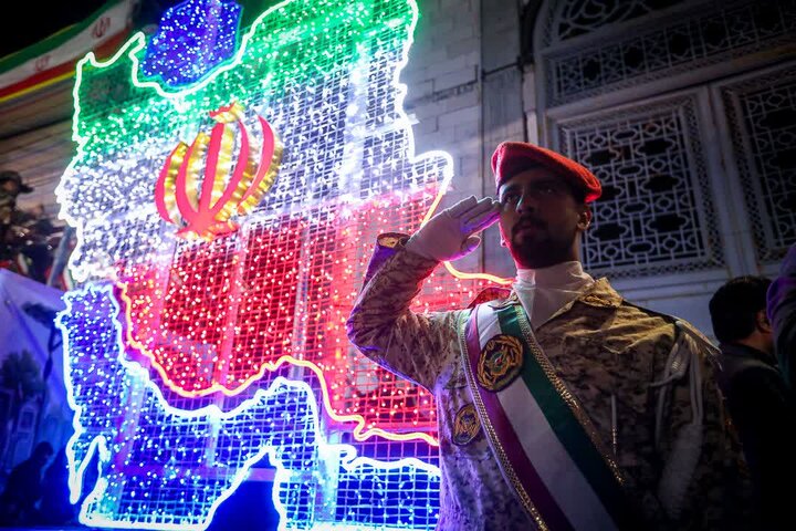 تصاویر / مراسم اربعین شهید ووداع با شهید جنگ رمضان