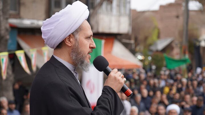تصاویر/تجمع مردم دارالمومنین خوی در روز اربعین شهادت قائد امت