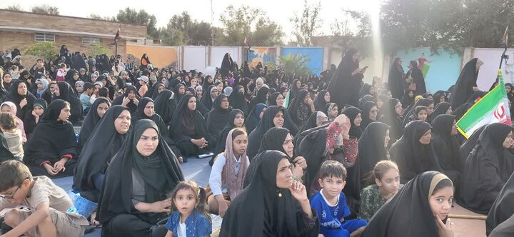 تصاویر/ تجمع بانوان انقلابی شهرستان ریگان به همت مدرسه علمیه فاطمیه(س) ریگان