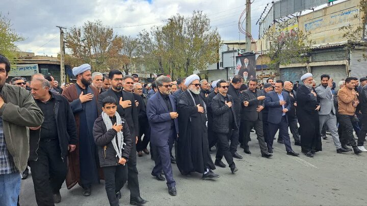تصاویر/ حضور حماسی و پرشور مردم شهیدپرور و انقلابی میاندوآب در مراسم اربعین سیدالشهدای انقلاب