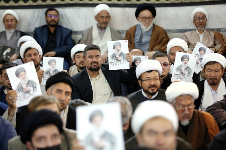 تصاویر/ اجتماع علما و طلاب افغانستانی حوزه علمیه قم به مناسبت چهلمین روز شهادت رهبر شهید
