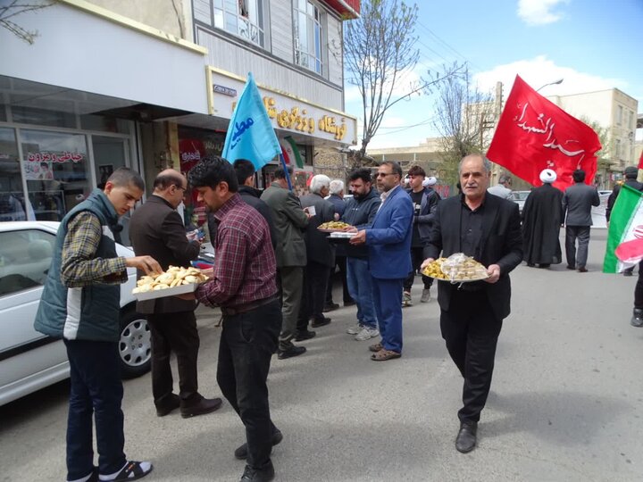 تصاویر/ برگزاری آیین سوگواری چهلمین روز شهادت «رهبر شهید» و شهدای مدرسه میناب در چهاربرج