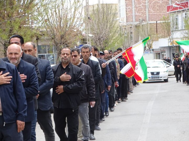 تصاویر/ برگزاری آیین سوگواری چهلمین روز شهادت «رهبر شهید» و شهدای مدرسه میناب در چهاربرج
