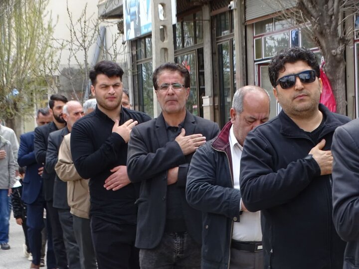 تصاویر/ برگزاری آیین سوگواری چهلمین روز شهادت «رهبر شهید» و شهدای مدرسه میناب در چهاربرج