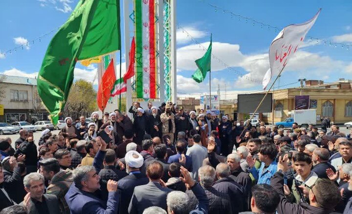 تصاویر/ عزاداری مردم ولایت مدار نقده در چهلمین روز شهادت رهبر انقلاب