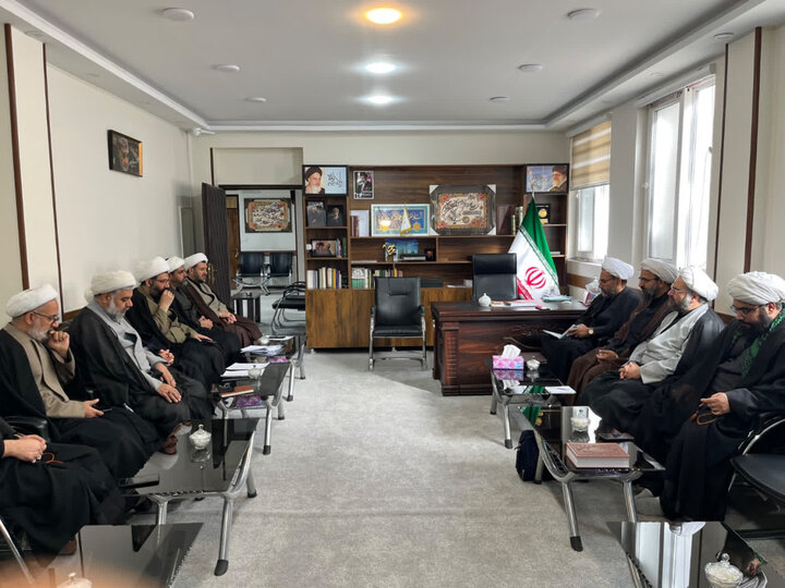تصاویر/ برگزاری جلسه شورای تبلیغ شهرستان اسلامشهر با موضوع قرارگاه جنگ شناختی بلاغ مبین