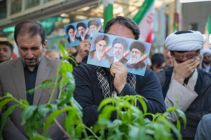 تصاویر/ دسته‌ عزای‌ چهلم‌ امام‌ شهید حضرت‌ آیت‌الله‌ سید علی‌ حسینی‌ خامنه‌ای (رحمة الله علیه) و ابراز همدردی‌ با حزب‌الله‌ لبنان