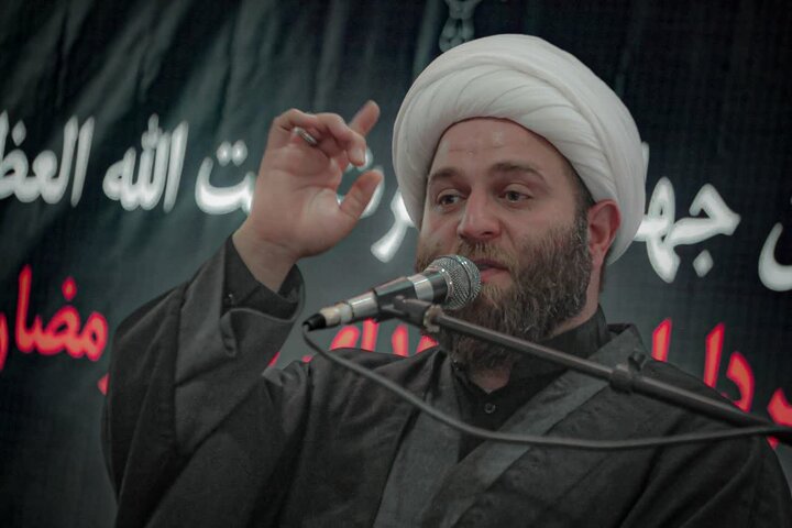 تصاویر / مصلای بزرگ بابل، میزبان مردم عزادار اربعین شهادت امام خامنه ای (قدس سره) و شهدای رمضان