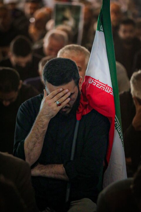 تصاویر / مصلای بزرگ بابل، میزبان مردم عزادار اربعین شهادت امام خامنه ای (قدس سره) و شهدای رمضان