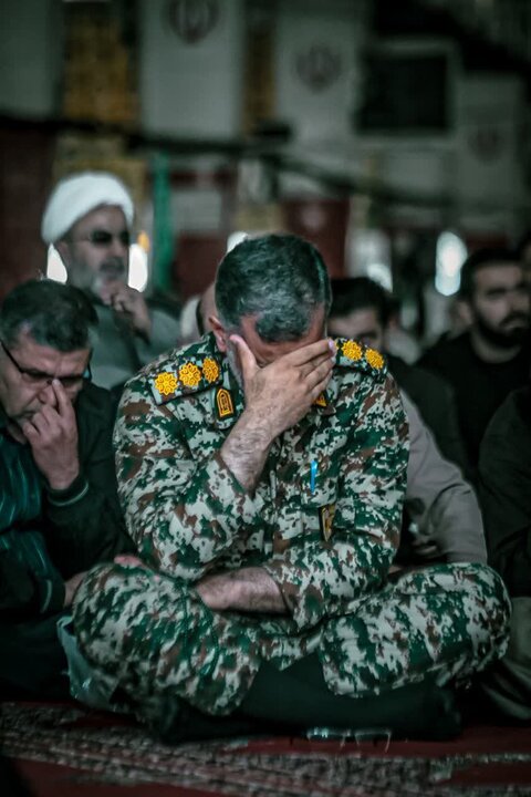 تصاویر / مصلای بزرگ بابل، میزبان مردم عزادار اربعین شهادت امام خامنه ای (قدس سره) و شهدای رمضان