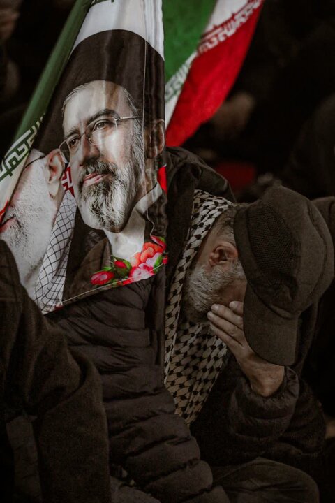 تصاویر / مصلای بزرگ بابل، میزبان مردم عزادار اربعین شهادت امام خامنه ای (قدس سره) و شهدای رمضان