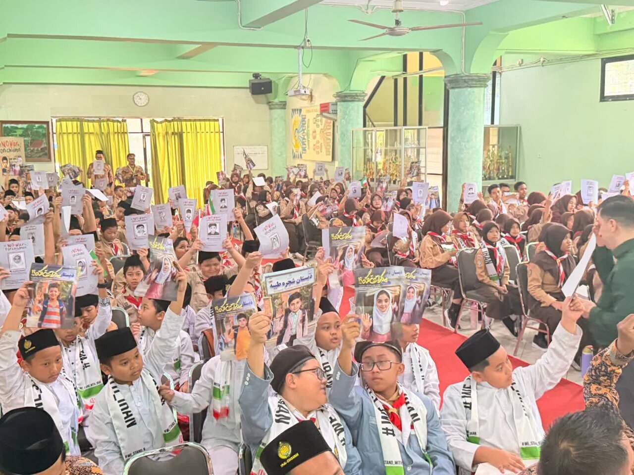 Jakarta students honor martyrs of Iran's Shajareh Tayyebeh school in Minab