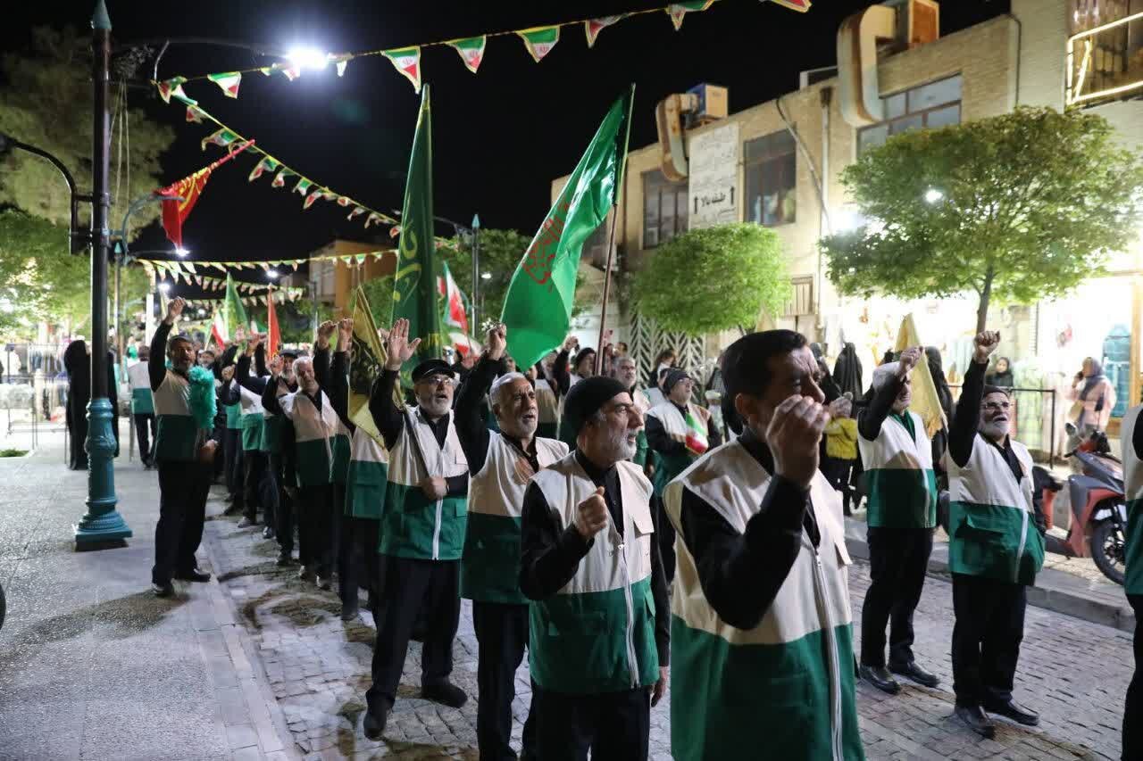 برگزاری آیین اربعین «رهبر شهید» با حضور خادمیاران رضوی در موکب مدرسه علمیه تخصصی امام حسین(ع) یزد+تصاویر