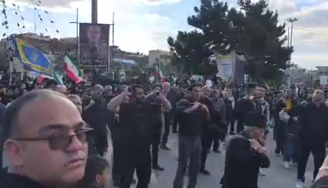 فیلم | عزاداران شهر کارچان در حسینیه شهدا ایران موکب اراک