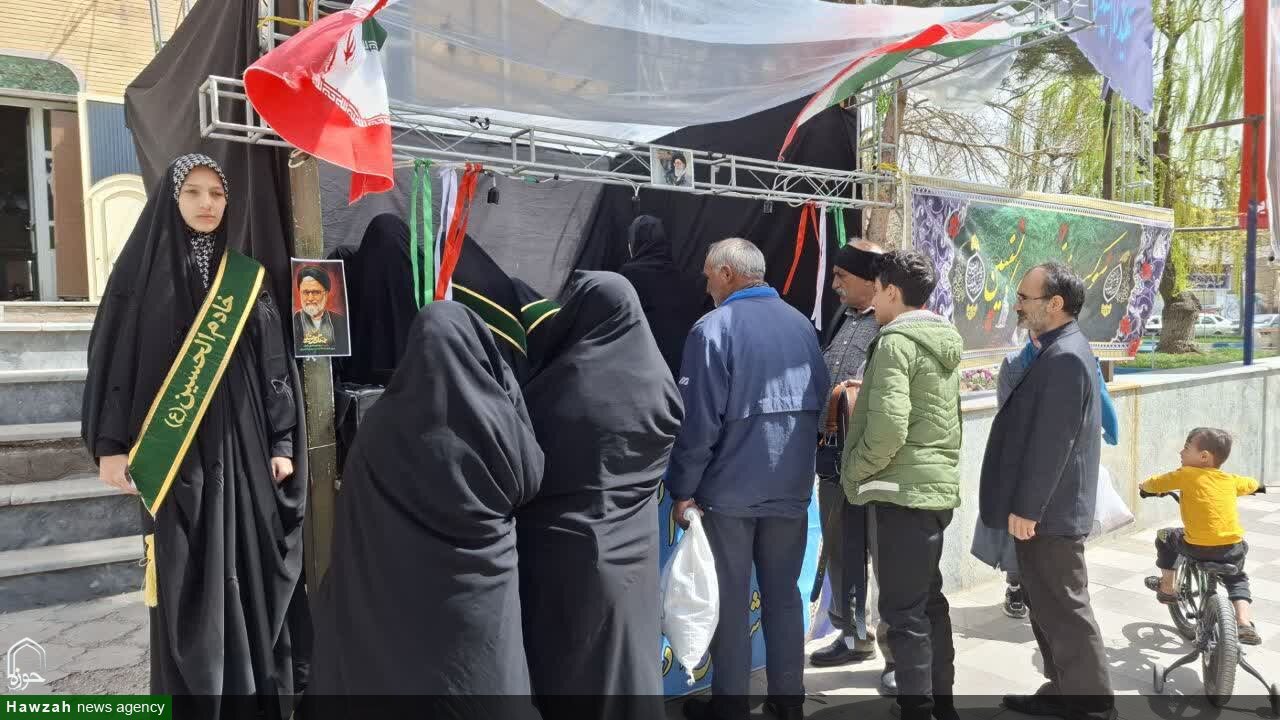 برپایی مستمر موکب حضرت امالبنین (س) با مشارکت طلاب و دانشجویان آذرشهری + عکس